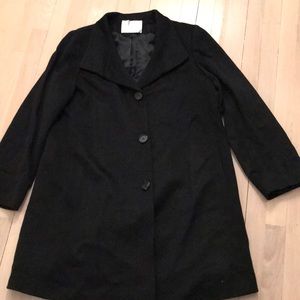 Elegant Black 100% cashmere coat